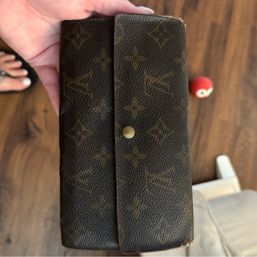 Louis Vuitton Dark Brown Monogram Sarah Wallet